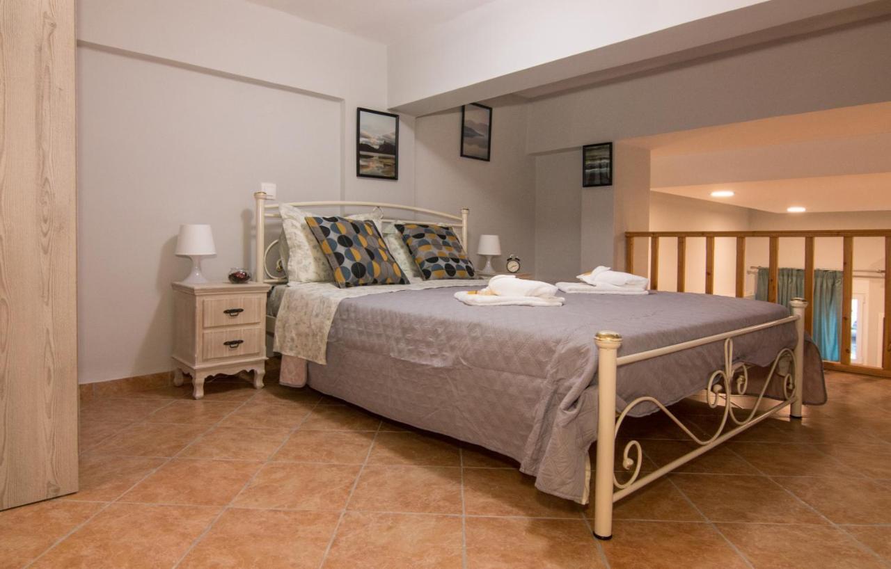 Loft Renovated Flat 5' From The Old Town Corfu Lägenhet Corfu  Exteriör bild